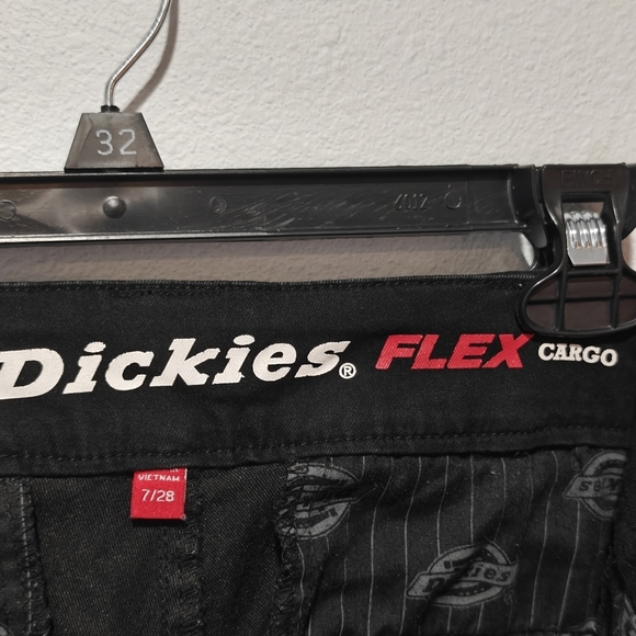 Y2K Dickies Flex Cargo Pants Size 7 / 28 Black - Picture 7 of 8